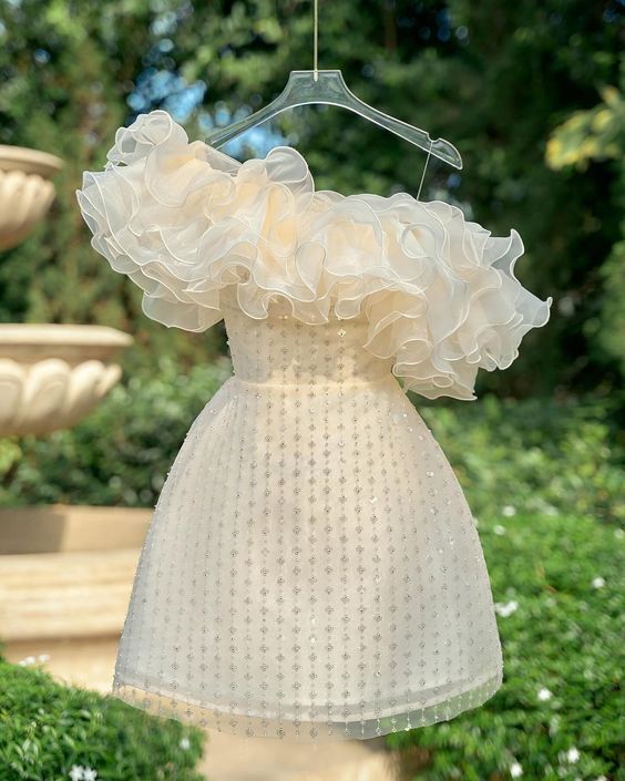 Light Champagne Beaded Off The Shoulder Homecoming Dresses fg6595