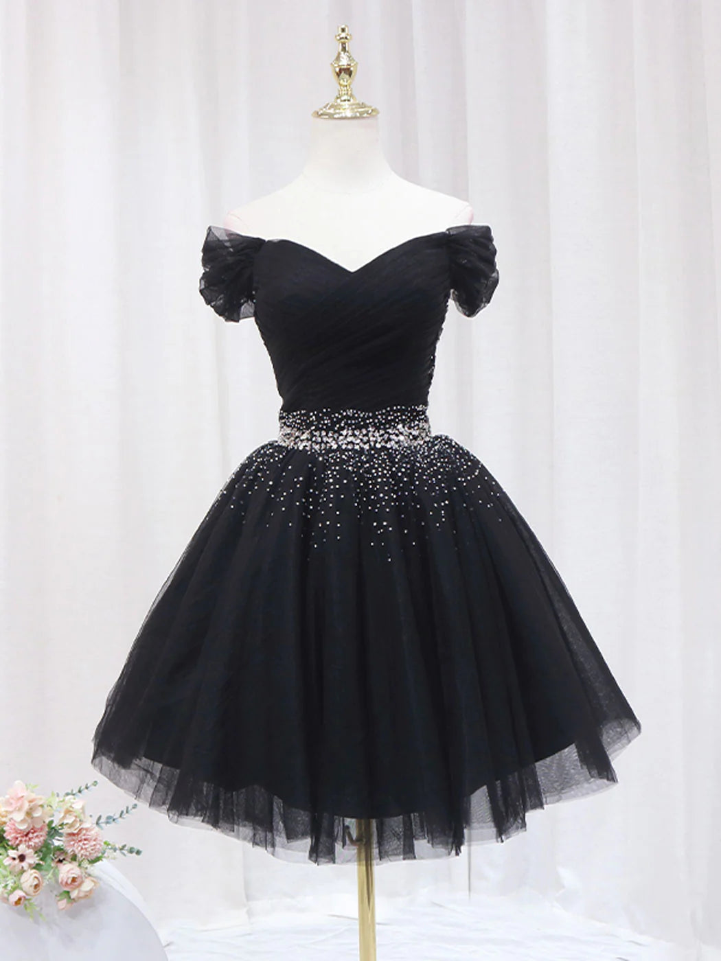 Black Off Shoulder Tulle Sequin Short Prom Dress, Black Homecoming Dresses fg3411