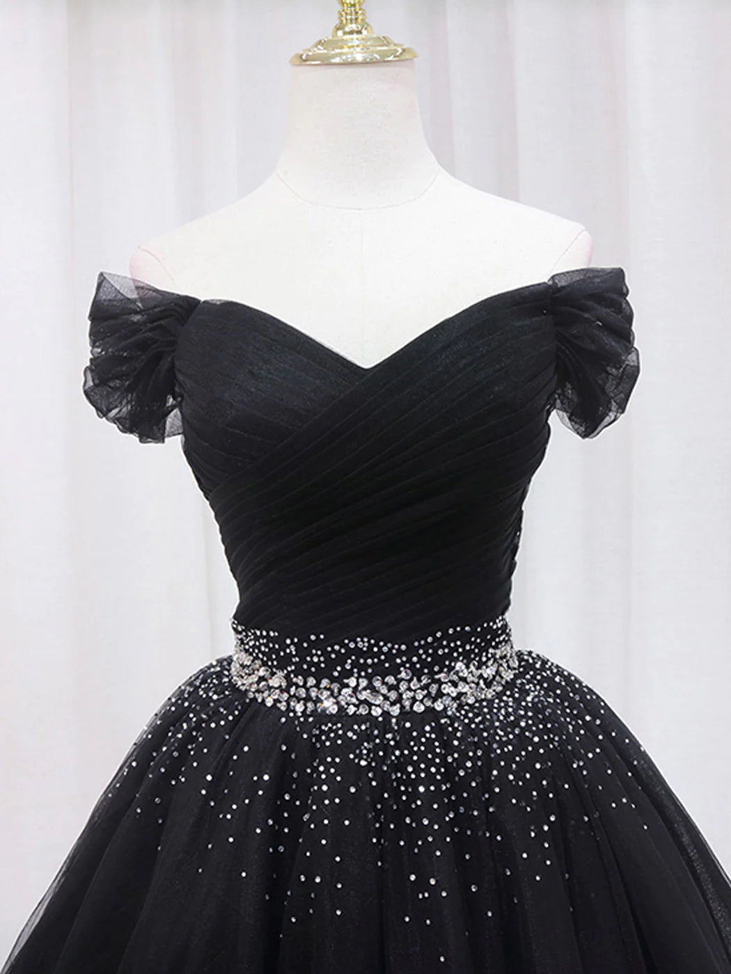Black Off Shoulder Tulle Sequin Short Prom Dress, Black Homecoming Dresses fg3411
