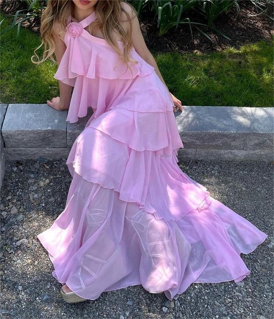 Women's Elegant 3D Flower Halter Neck Long Prom Dress Ruffled Tiered Dress      fg5908