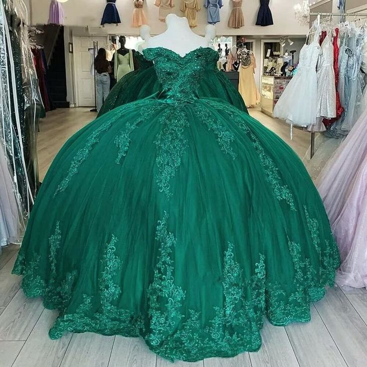 Off Shoulder Lace 2024 Quinceanera Dresses Dark Green Applique Sweet 16 Dress    fg4889